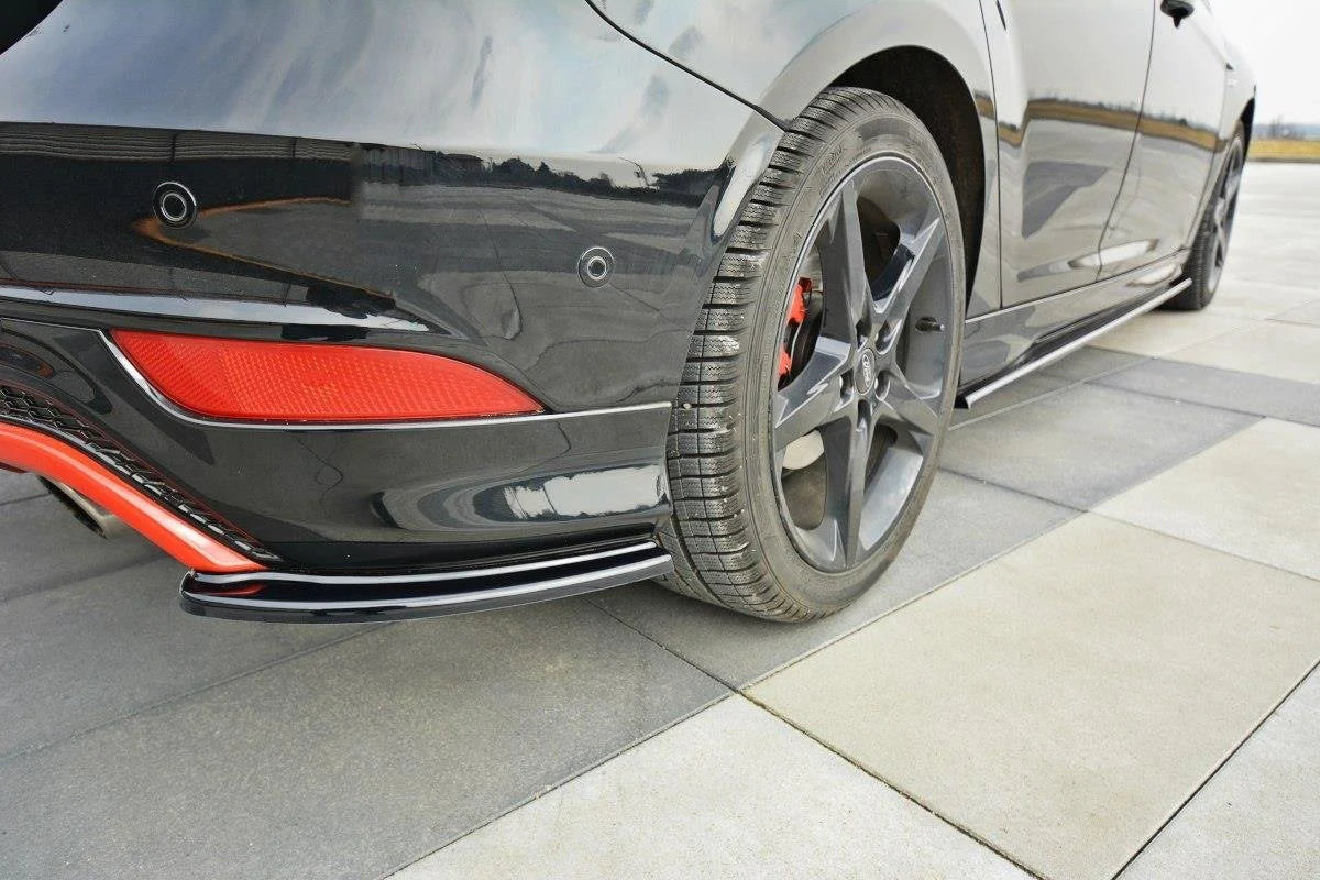 Ford Focus Mk3 Facelift - Heck Flaps
