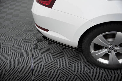 Skoda Superb - Heck Flaps V.1