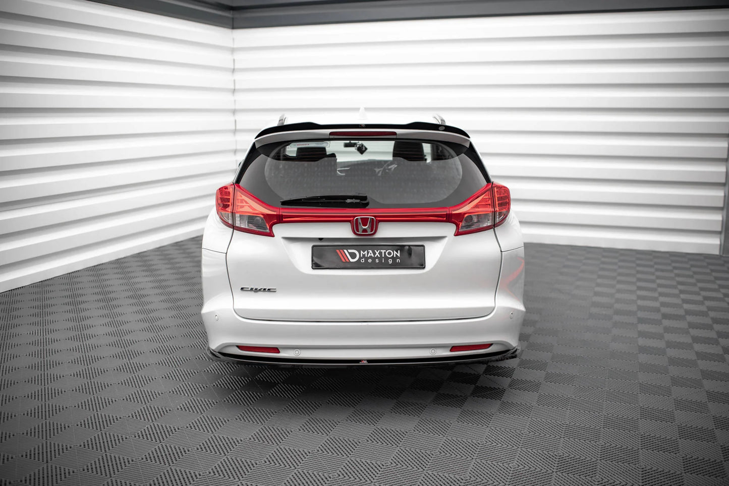 Honda Civic Mk9 Tourer - Heck Ansatz