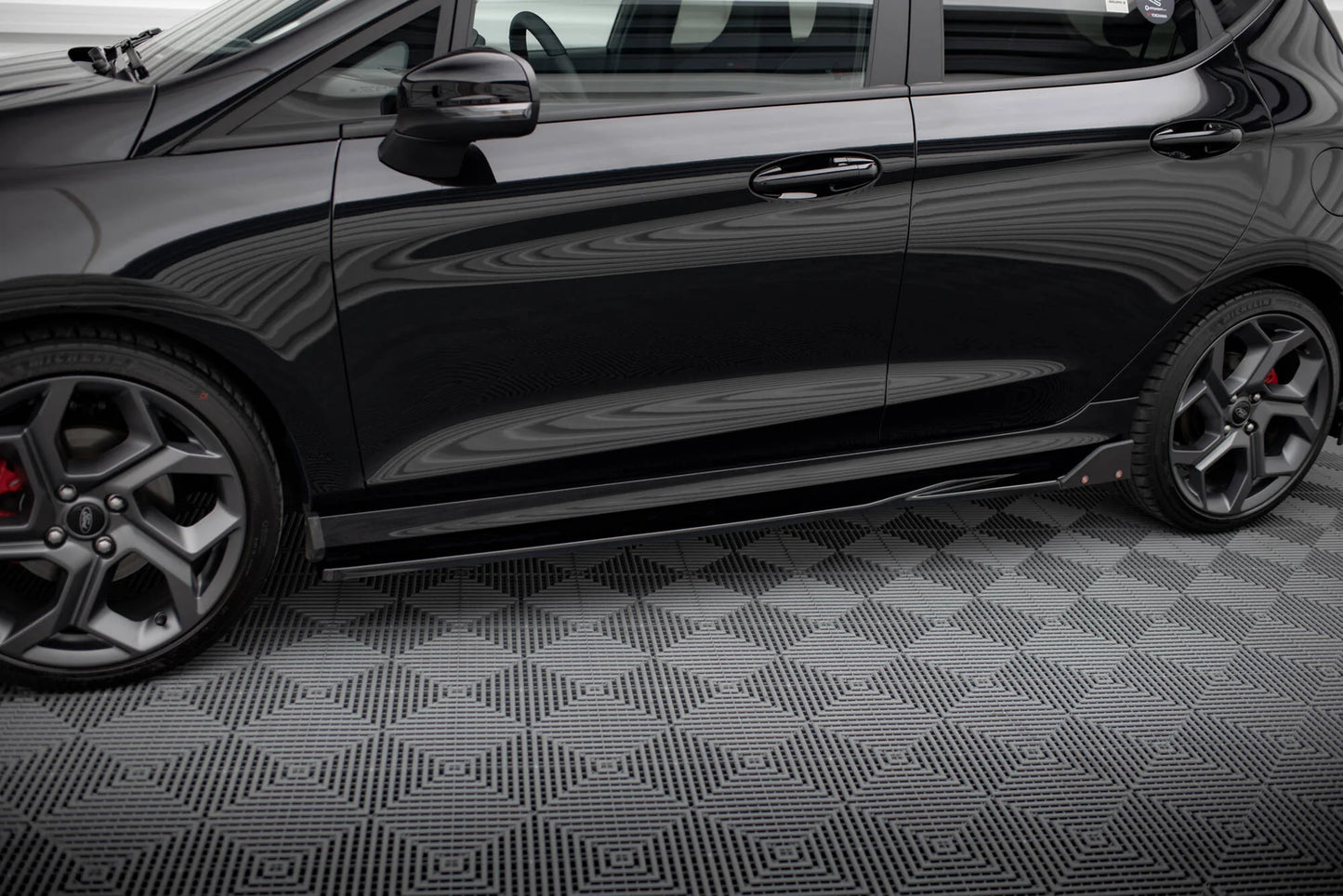 Ford Fiesta ST Mk8 - Seitenschweller V.2 + Flaps