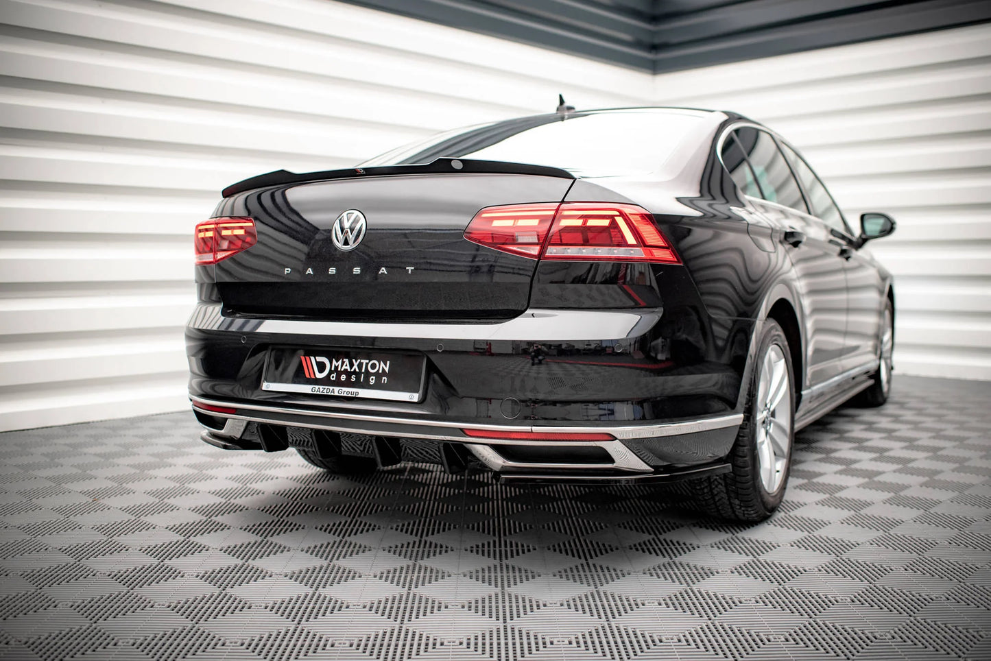 VW Passat Facelift - Heck Spoiler
