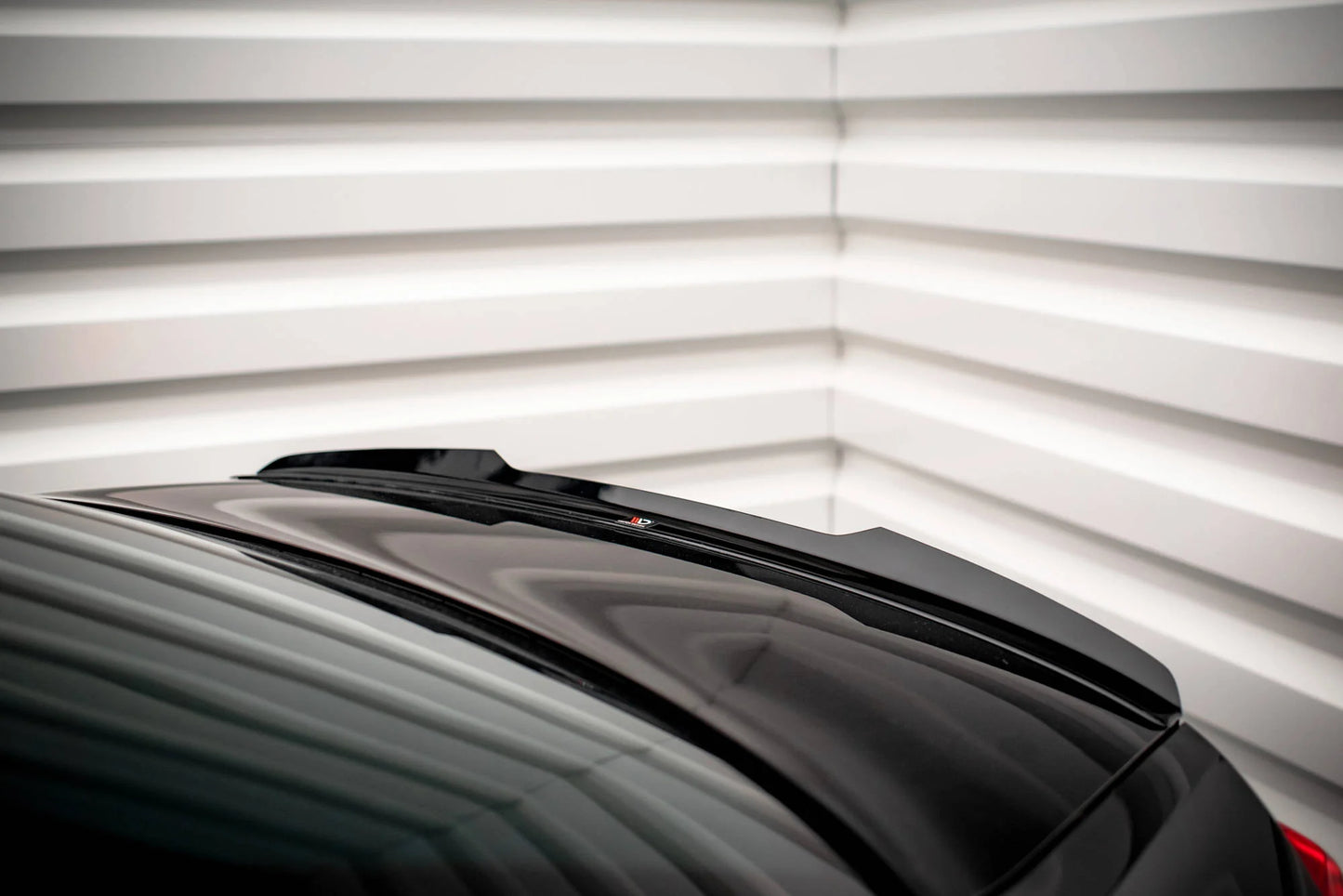 VW Passat Facelift - Heck Spoiler