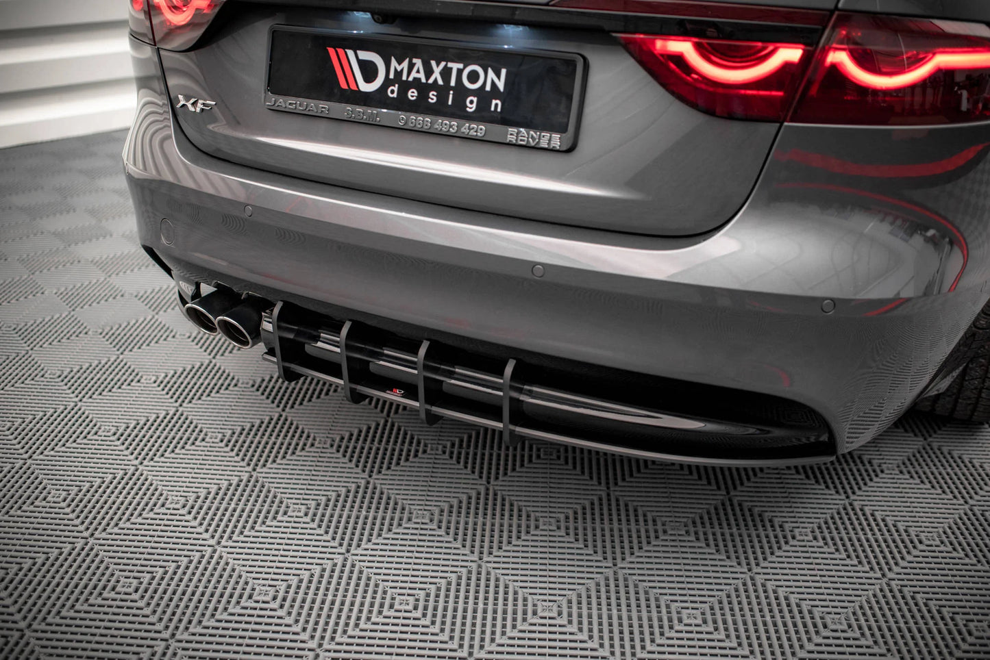 Jaguar XF R-Sport X260 - Street Pro Heckschürze