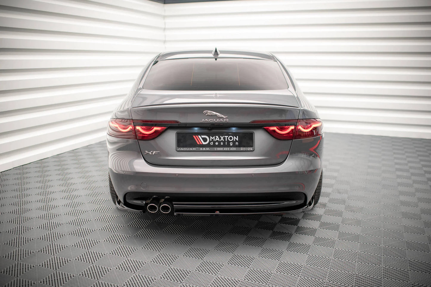 Jaguar XF R-Sport X260 - Heck Ansatz