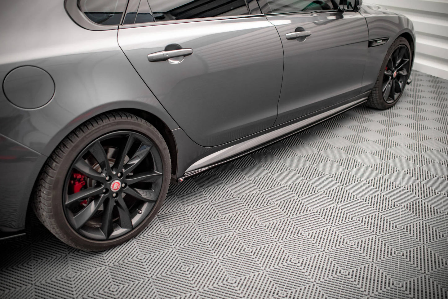Jaguar XF R-Sport X260 - Seitenschweller