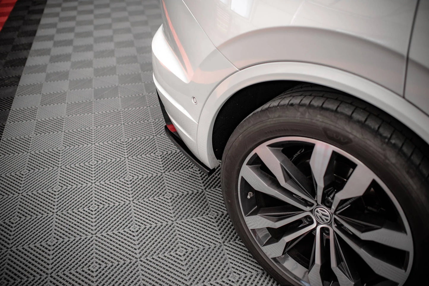 VW Touareg R-Line - Heck Flaps
