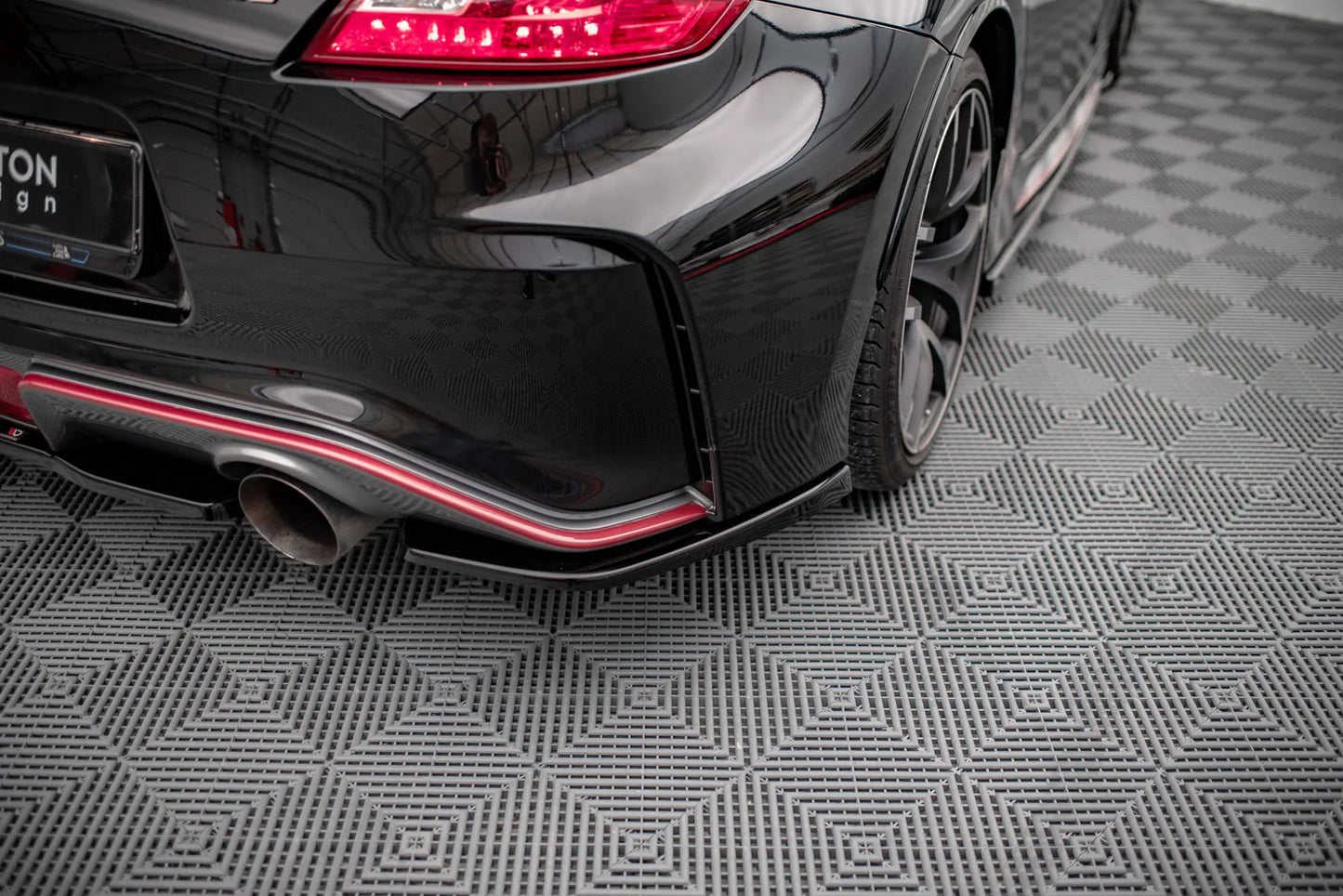 Nissan 370Z Nismo Facelift - Heck Flaps