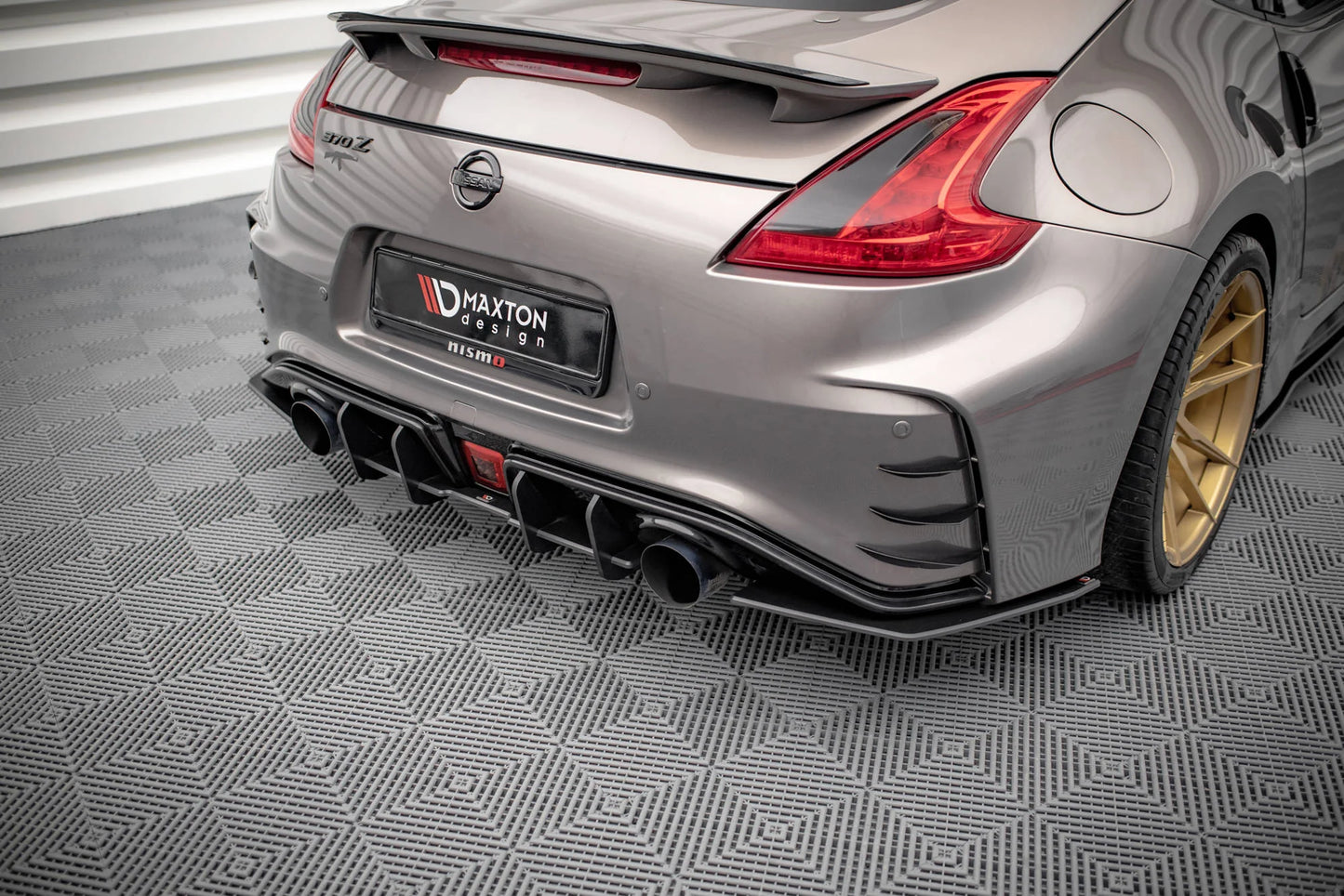 Nissan 370Z Nismo Facelift - Street Pro Heckschürze