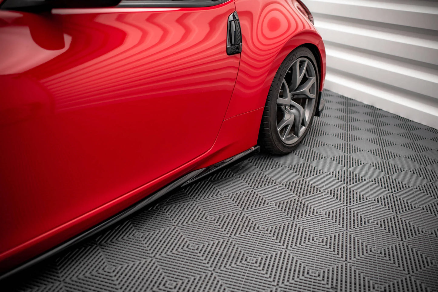 Nissan 370Z Facelift - Seitenschweller V.2