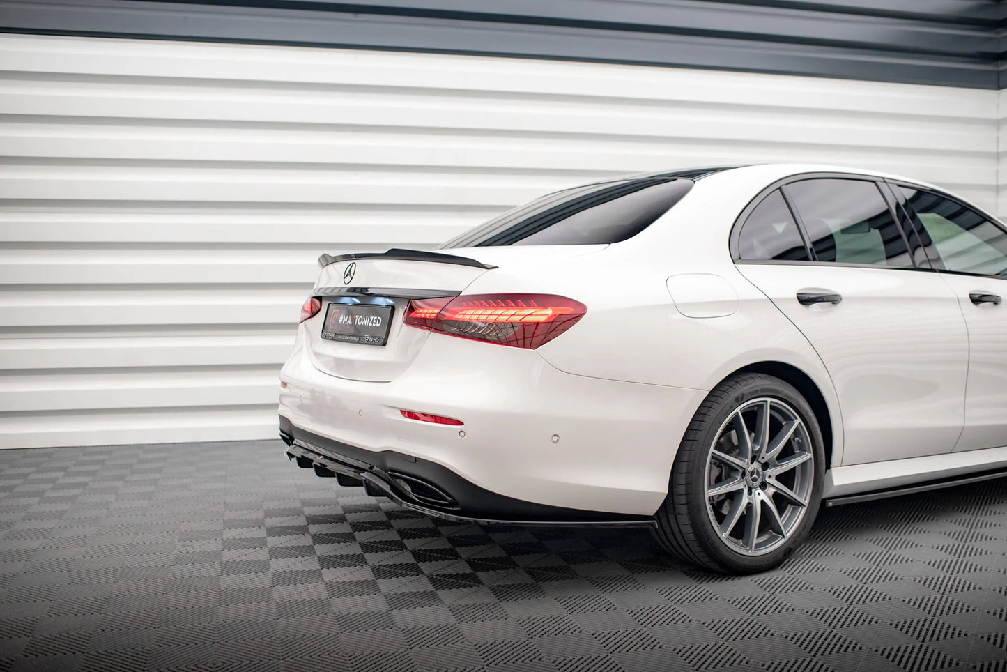 Mercedes E-Klasse AMG-Line Facelift - Heck Ansatz