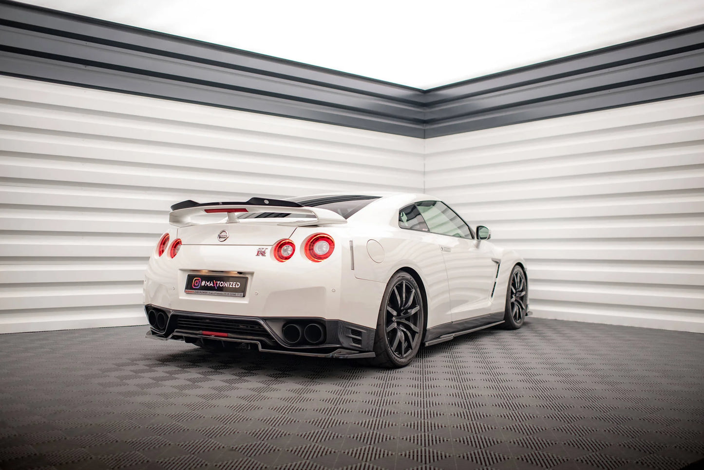 Nissan GT-R Facelift - Seitenschweller