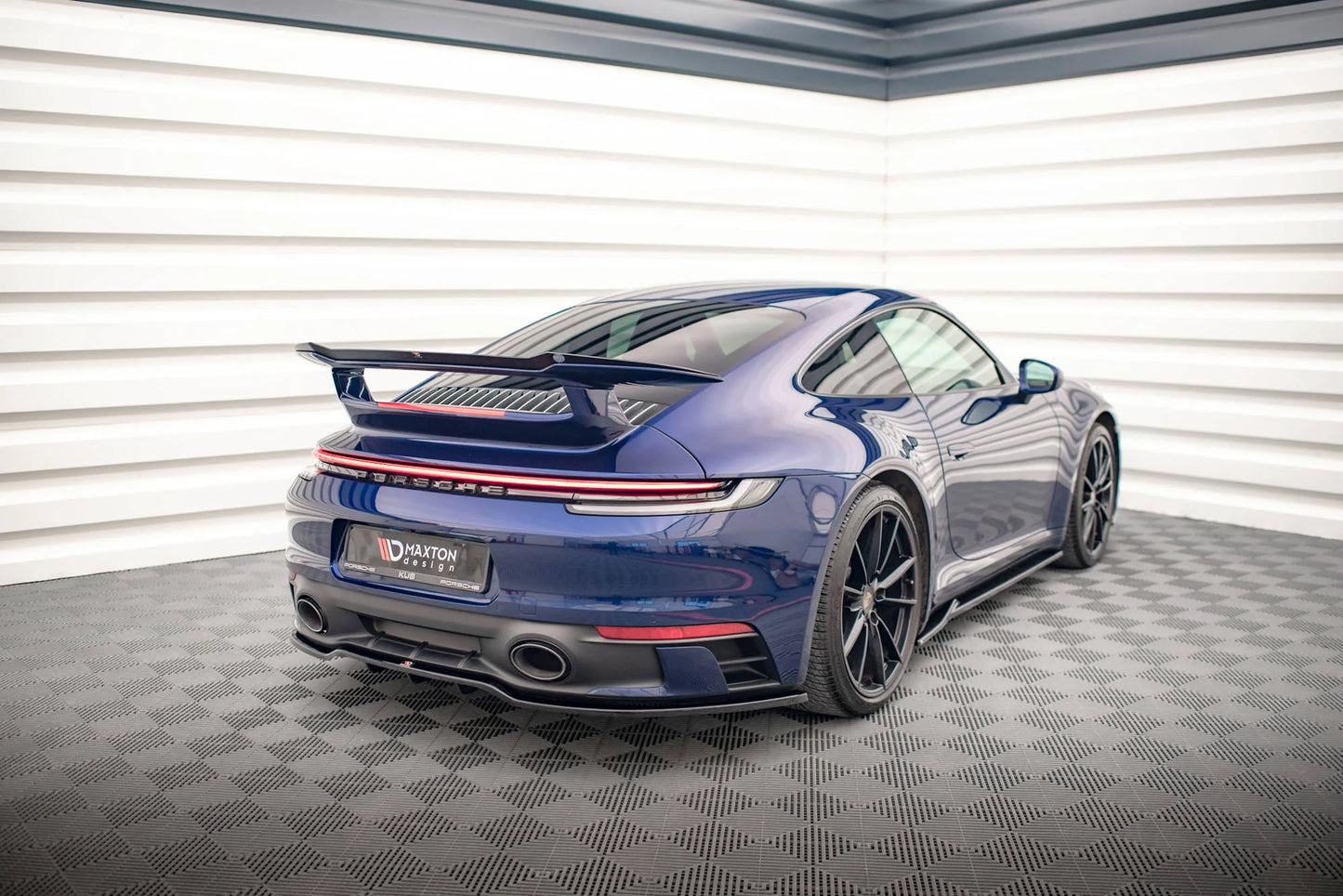 Porsche 911 Carrera Aero / Carrera GTS - Heck Ansatz V.1