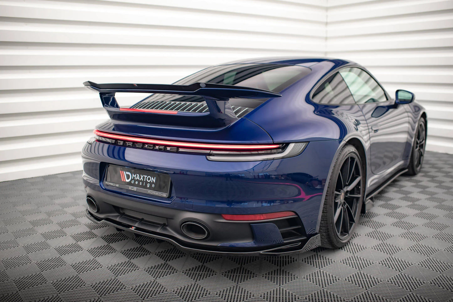 Porsche 911 Carrera Aero / Carrera GTS - Heck Ansatz V.2