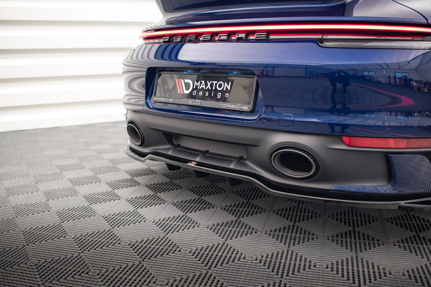 Porsche 911 Carrera Aero / Carrera GTS - Heck Ansatz V.2