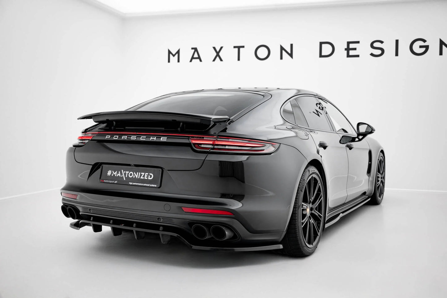 Porsche Panamera 4S - Heck Ansatz