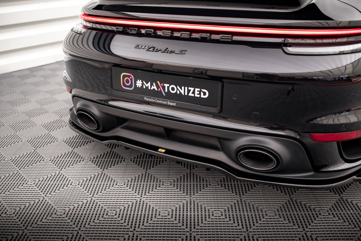 Porsche 911 Turbo S - Heck Ansatz