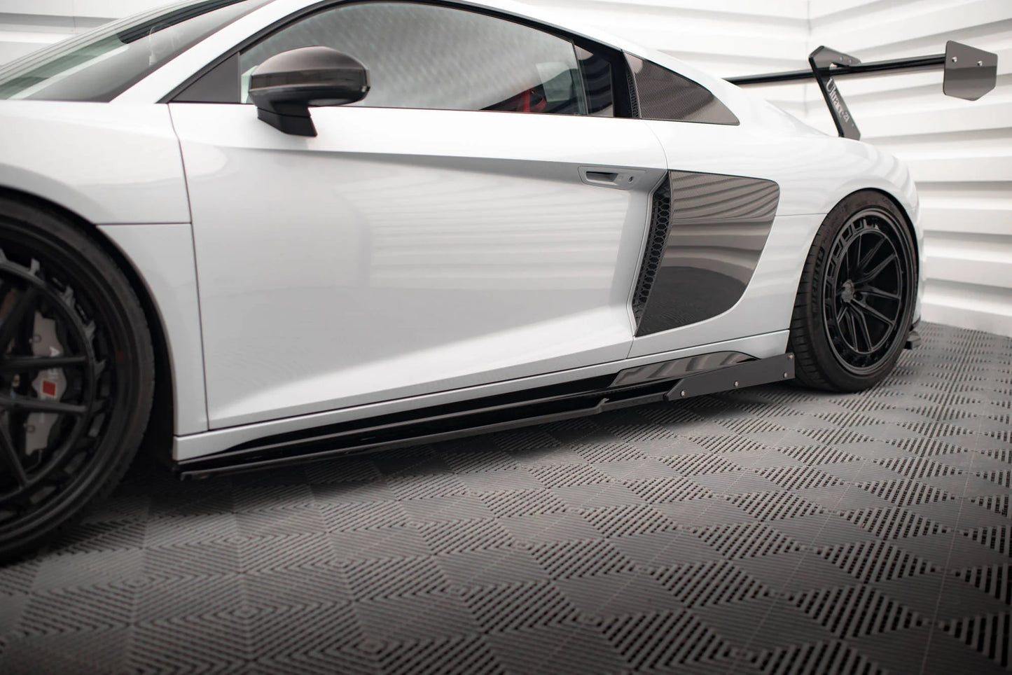 Audi R8 MK2 Facelift - Seitenschweller V.2 + Flaps