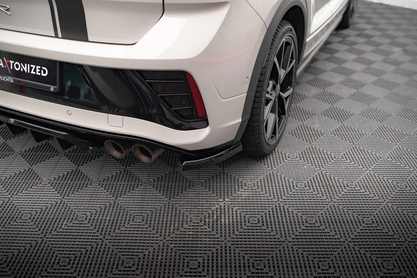 VW T-Roc R/R-Line Facelift - Heck Flaps