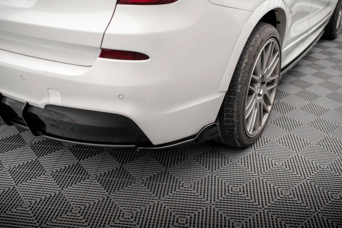 BMW X3 F25 M-Paket - Heck Flaps