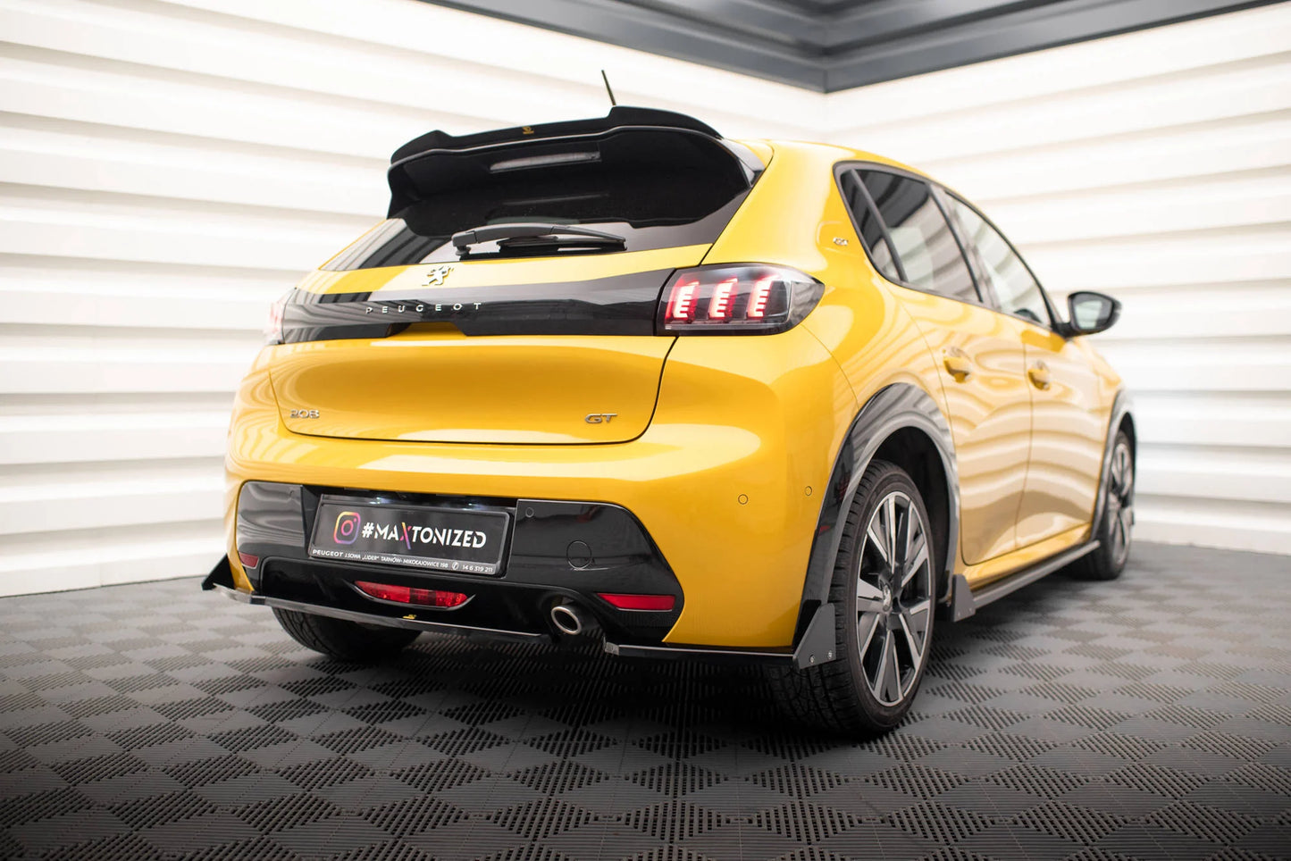 Peugeot 208 GT - Heck Ansatz + Flaps