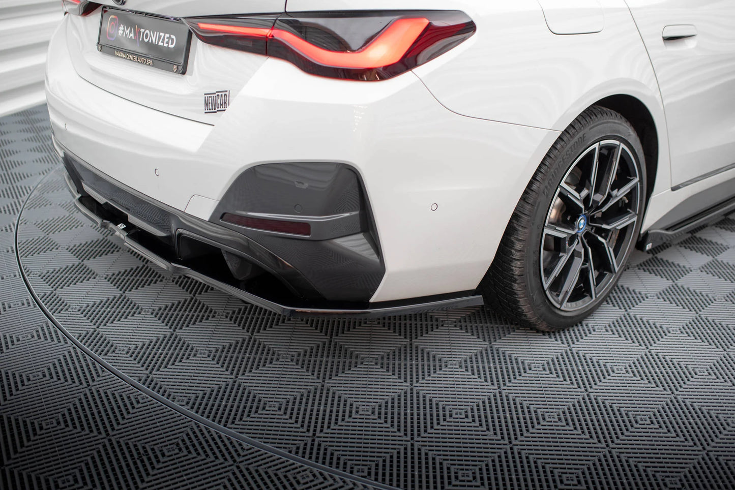 BMW i4 G26 - Heck Ansatz V.1
