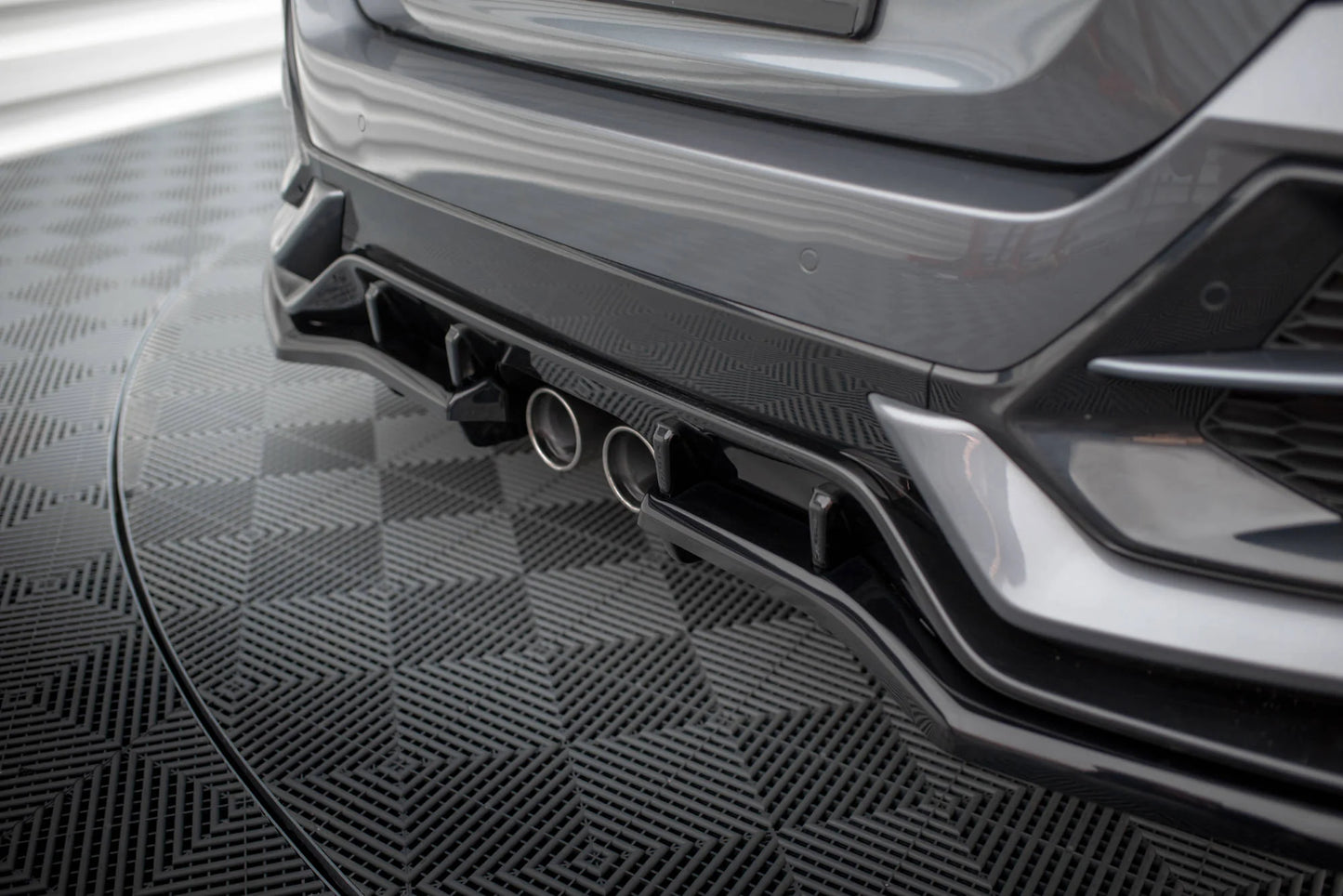 Honda Civic Sport Mk10 Facelift - Heck Ansatz V.1