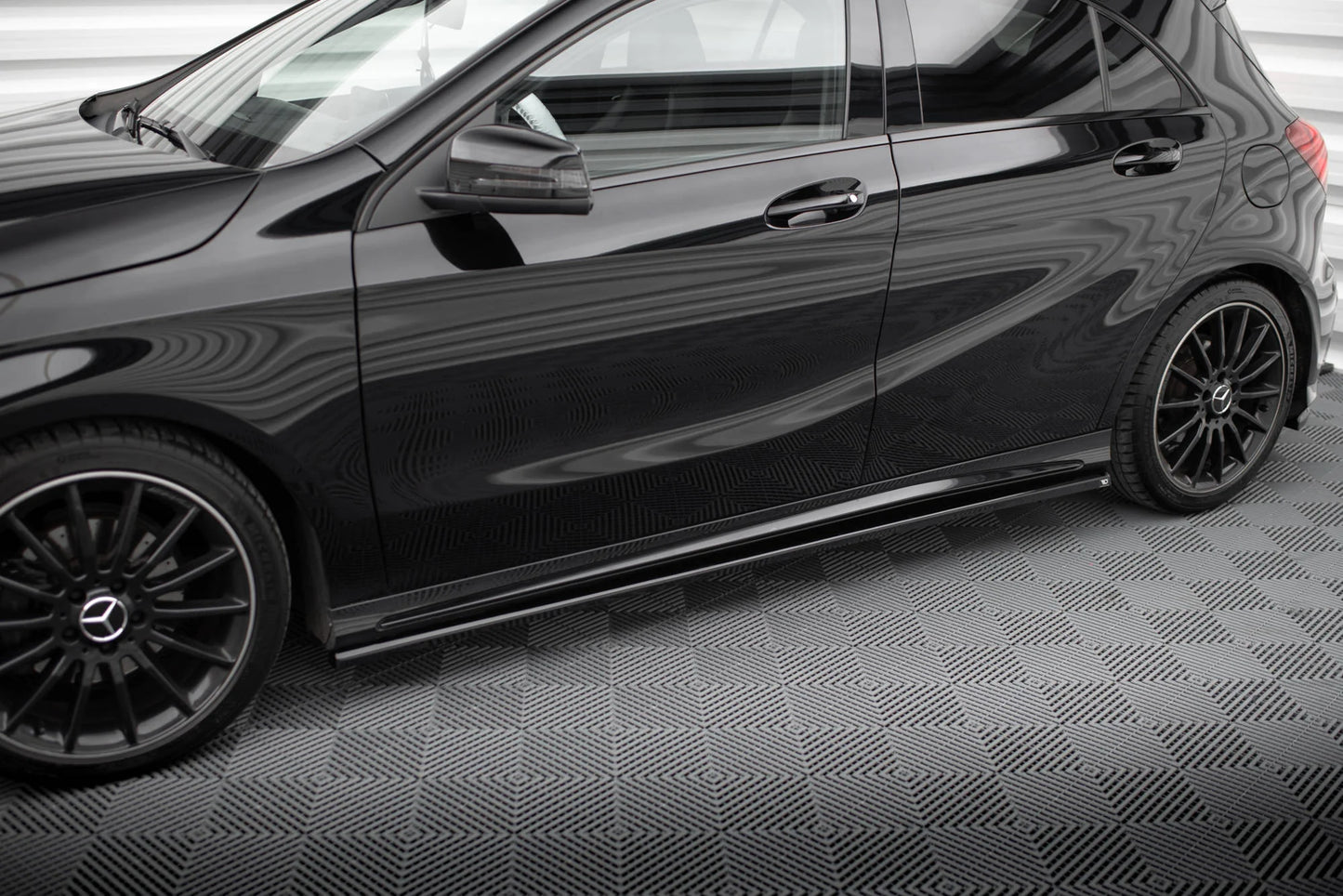 Mercedes A-Klasse AMG-Line Facelift - Seitenschweller