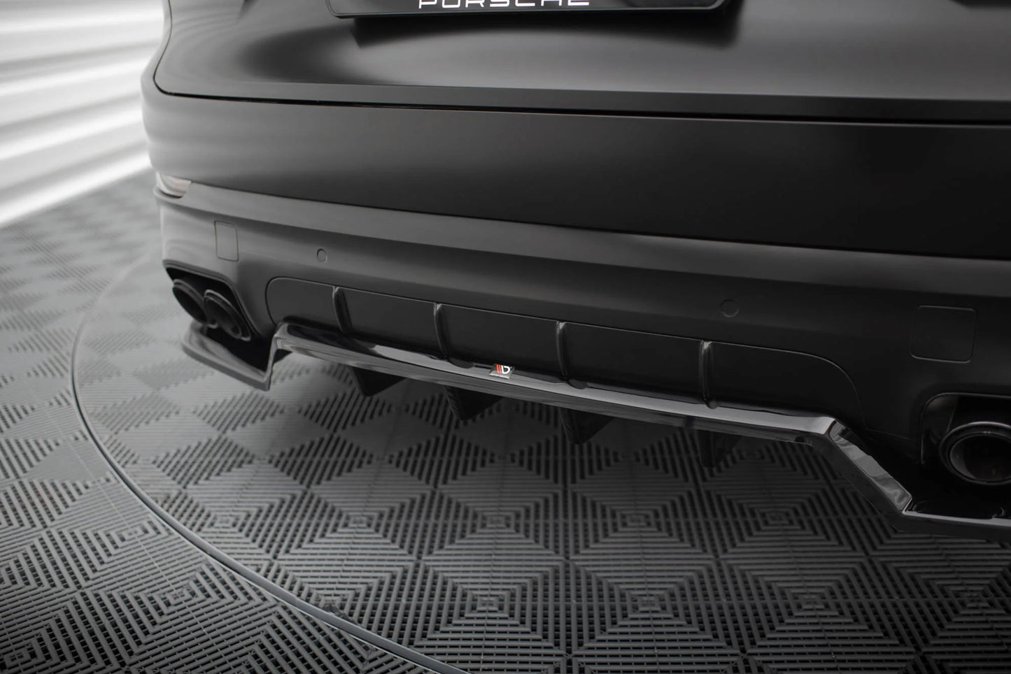 Porsche Cayenne Sport Design - Heck Ansatz
