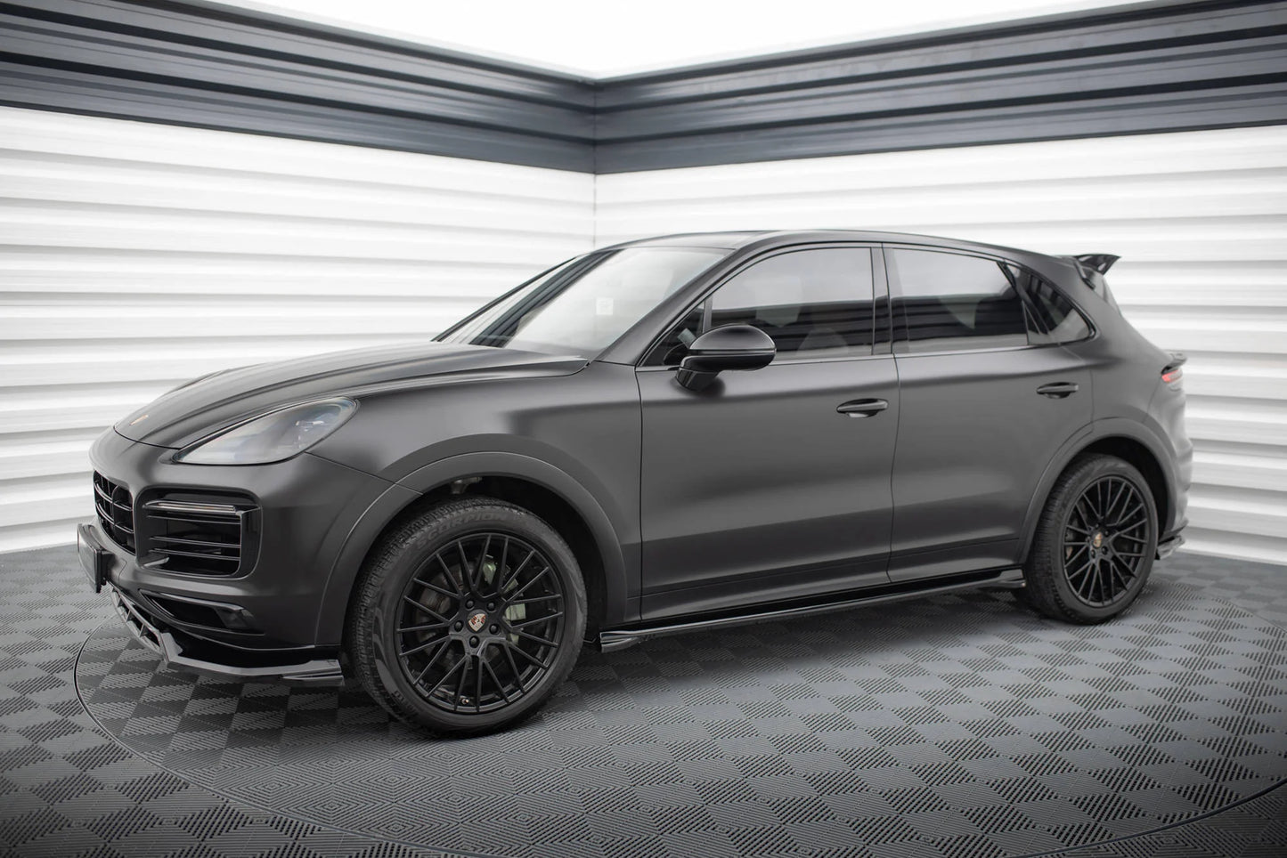 Porsche Cayenne - Seitenschweller V.1