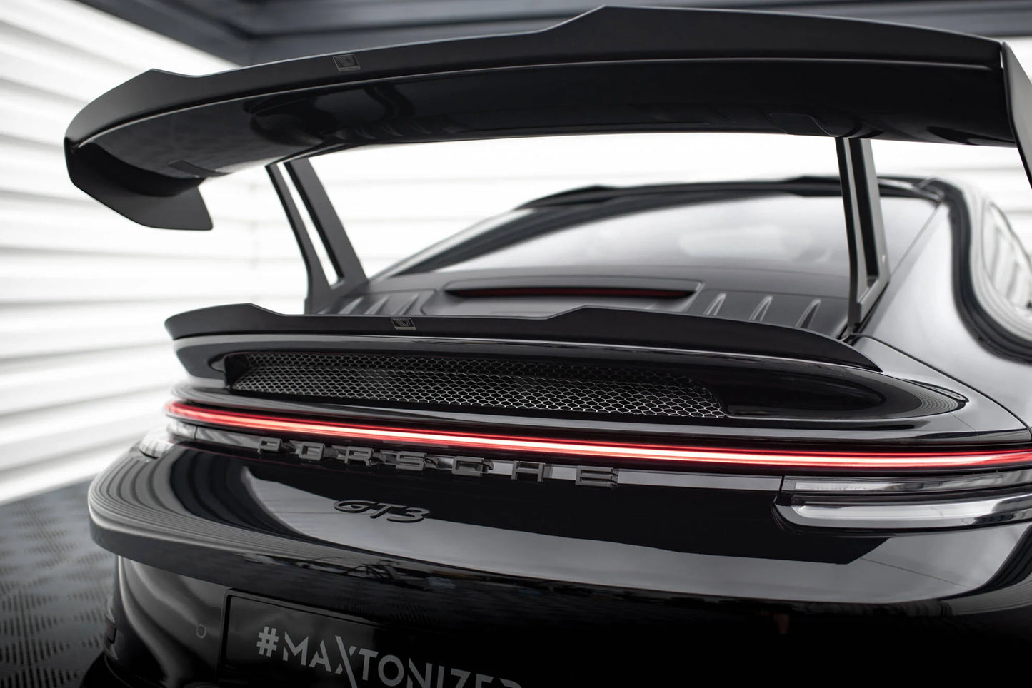 Porsche 911 GT3 - Heck Spoiler Abrisskante