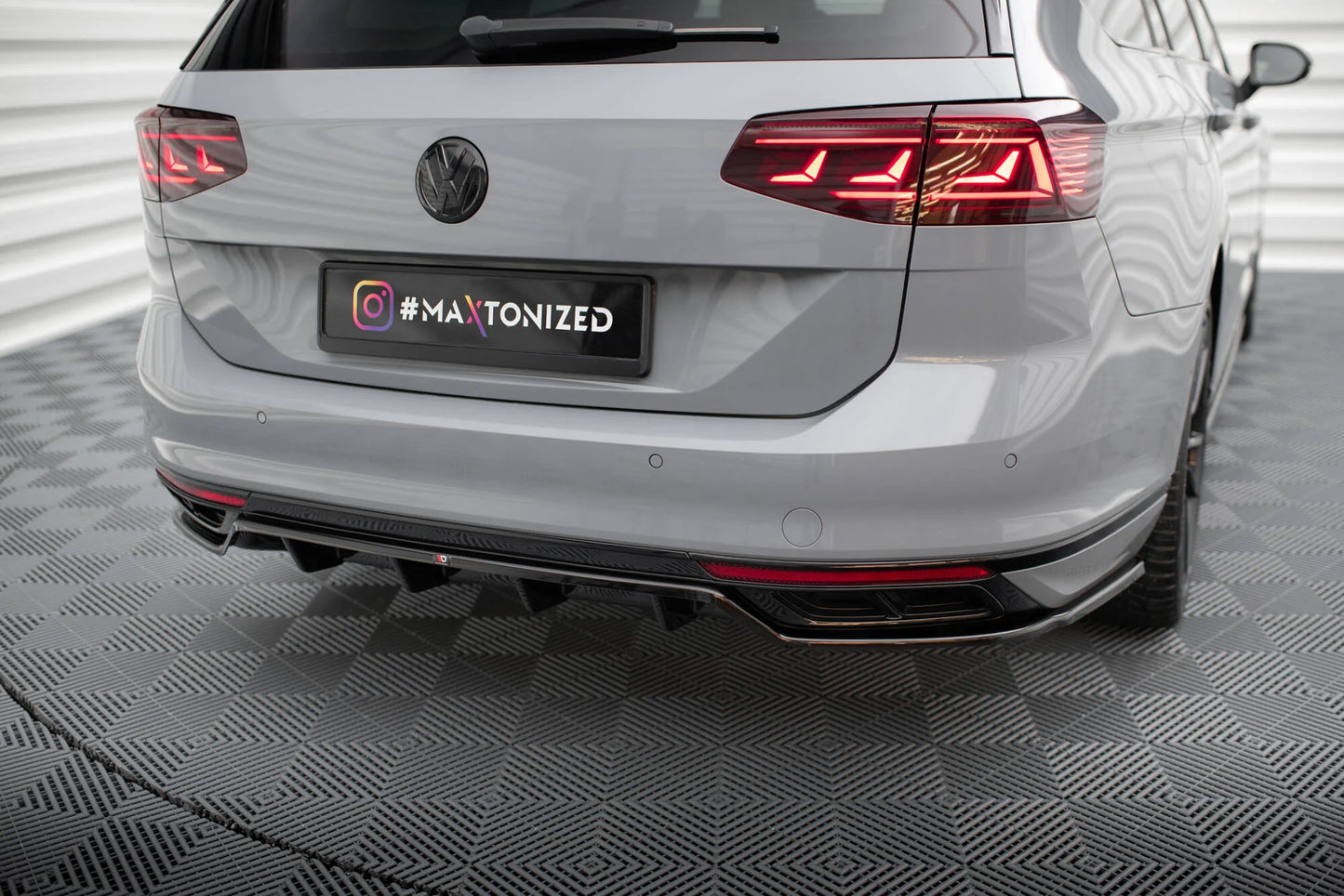 VW Passat R-Line Facelift - Heck Ansatz