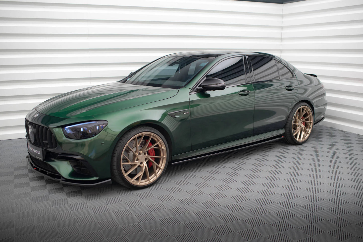 Mercedes E63 AMG Facelift - Seitenschweller