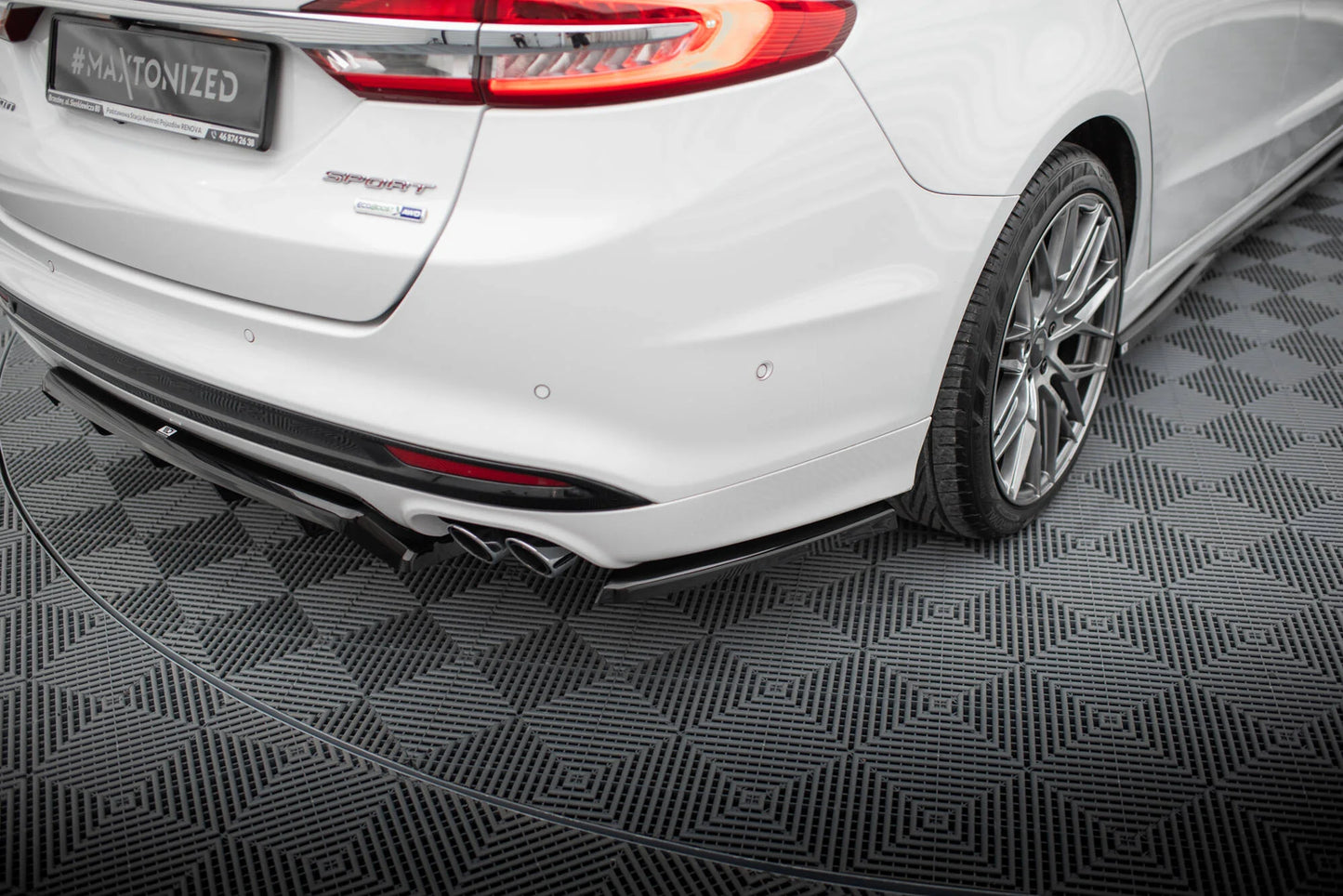 Ford Mondeo Mk5 Facelift - Heck Flaps