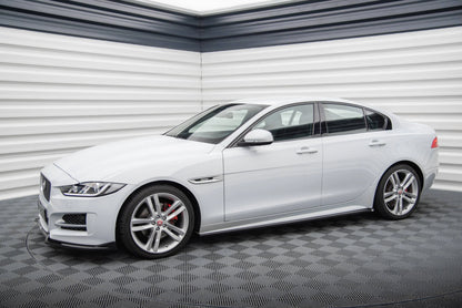 Jaguar XE R-Sport X760 - Seitenschweller