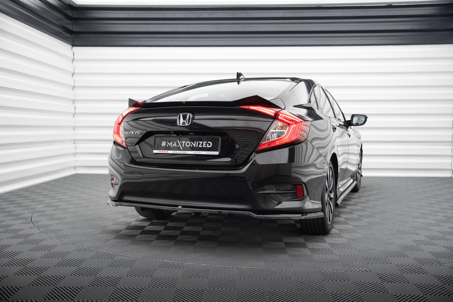 Honda Civic Mk10 - Heck Ansatz