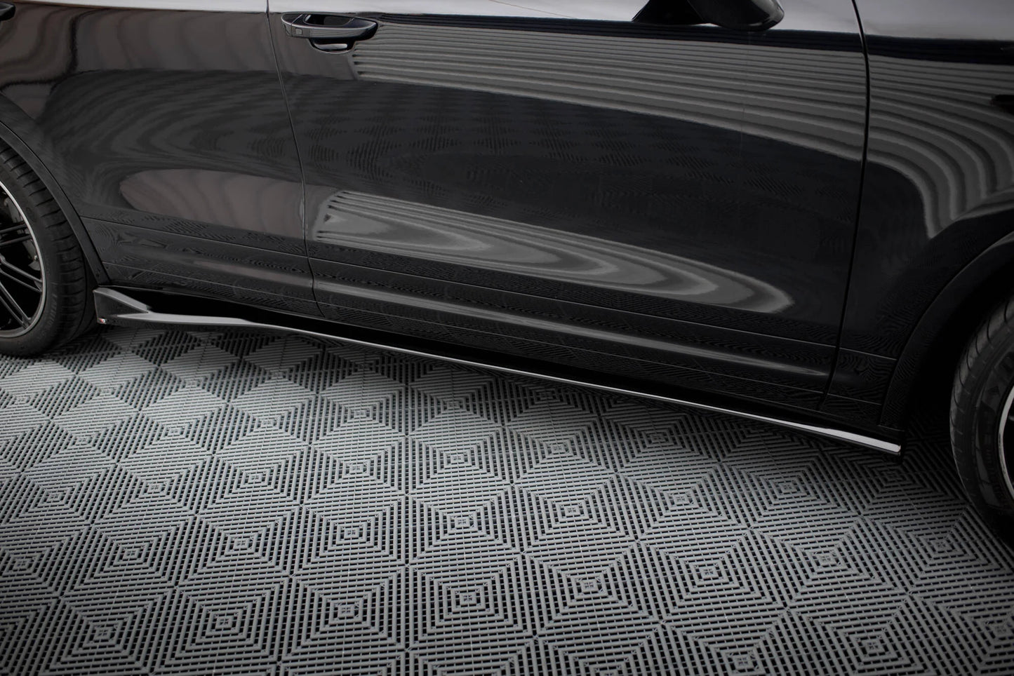 Porsche Cayenne - Seitenschweller V.2