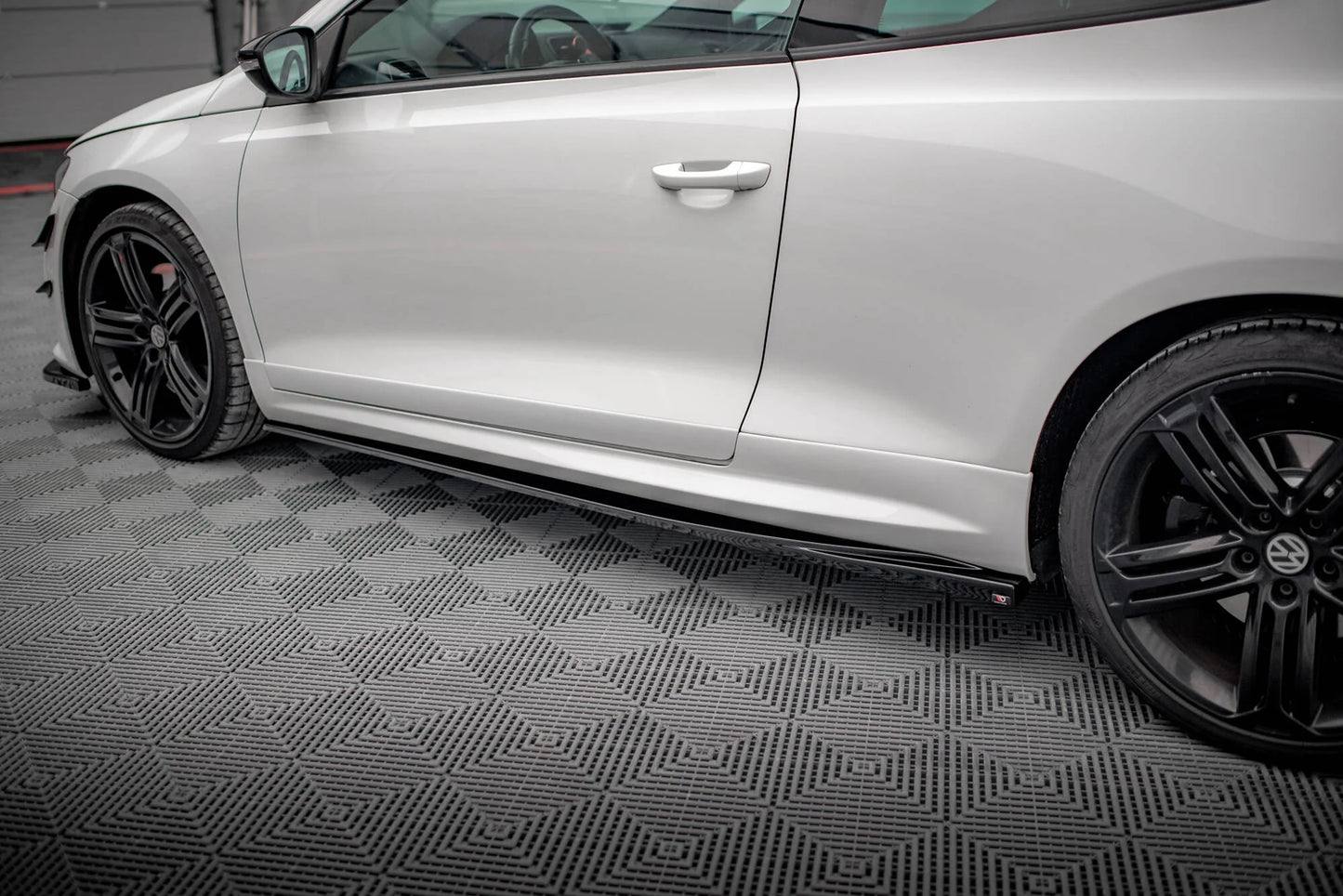 VW Scirocco R - Seitenschweller V.2