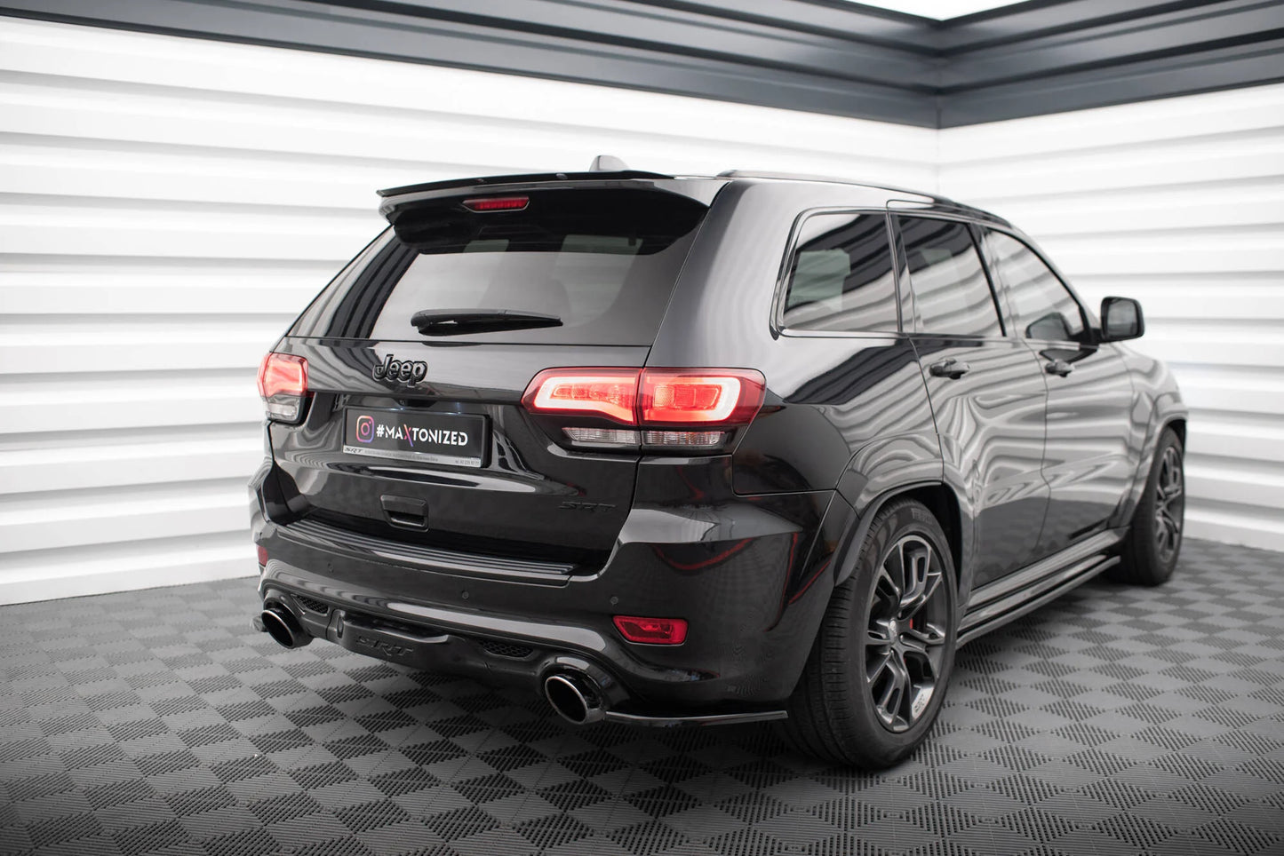 Grand Cherokee SRT WK2 Facelift - Heck Flaps