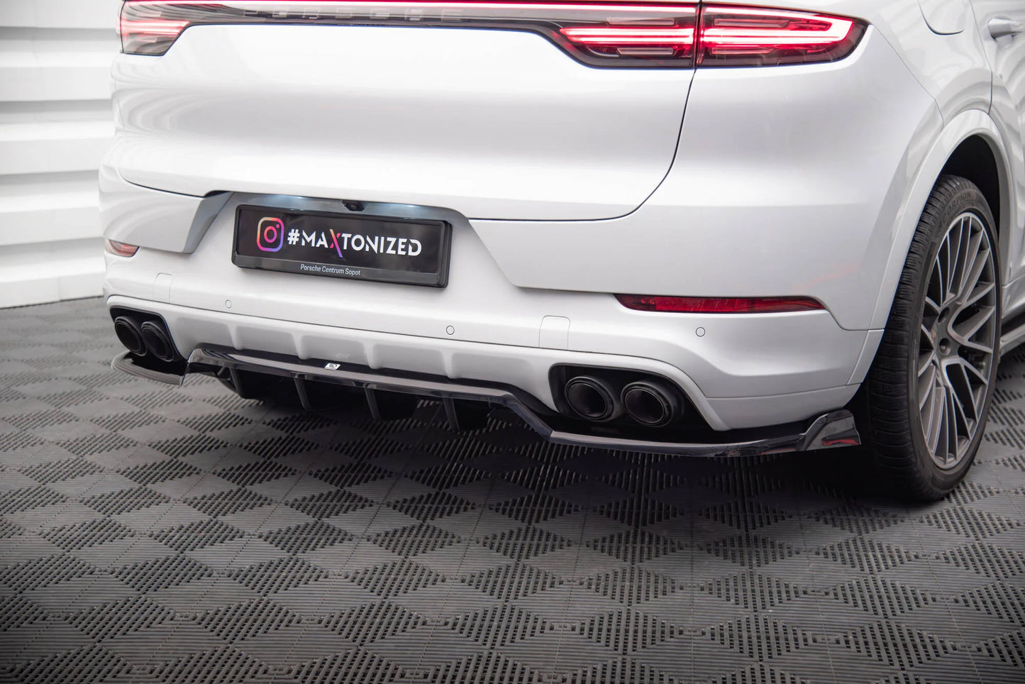 Porsche Cayenne - Heck Ansatz
