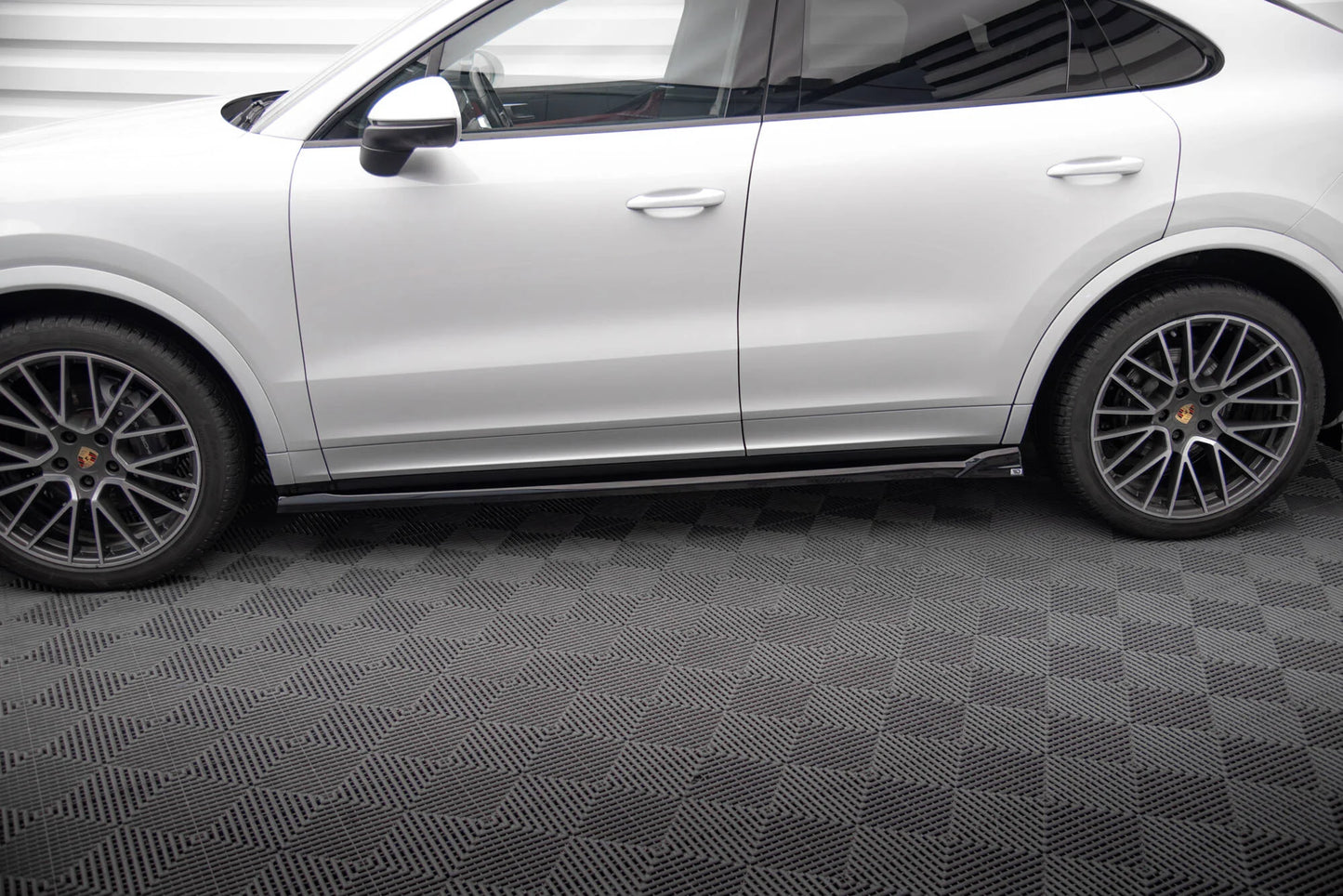 Porsche Cayenne - Seitenschweller V.2