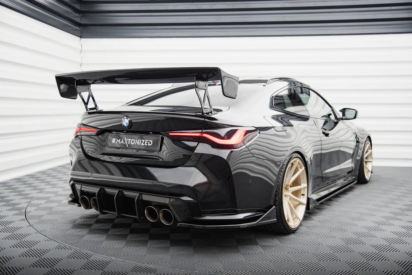 BMW M4 G83 - Heck Flaps V.4