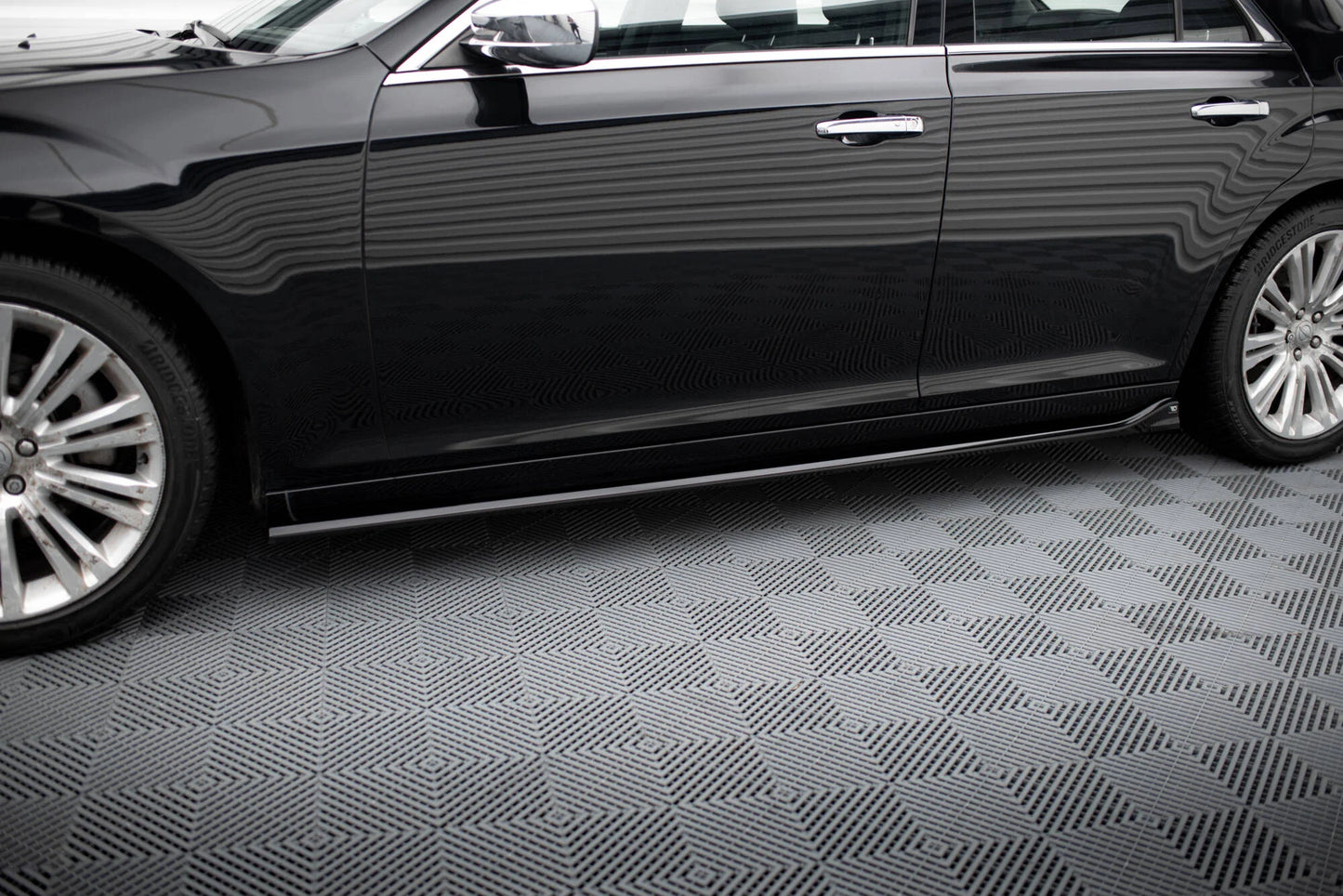 Chrysler 300 Mk2 - Seitenschweller