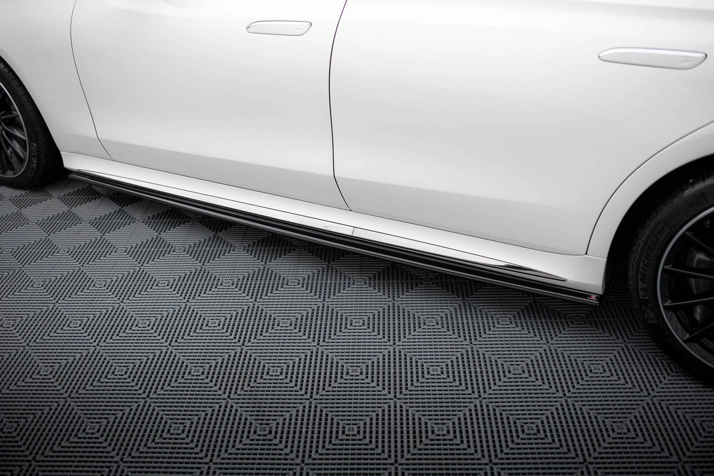 Mercedes S-Klasse AMG-Line - Seitenschweller