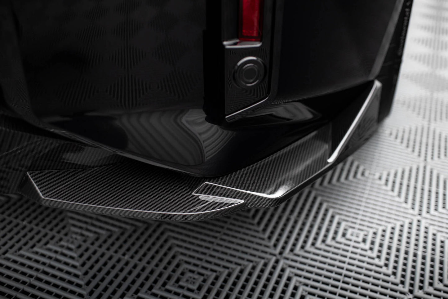 BMW M2 G87 - Carbon Fiber Heck Flaps