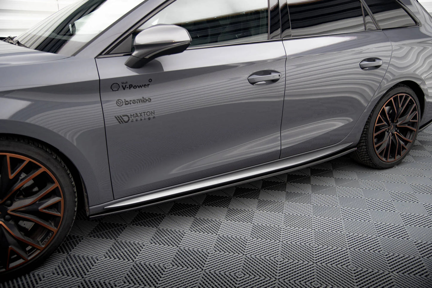 Cupra Leon Aero - Seitenschweller