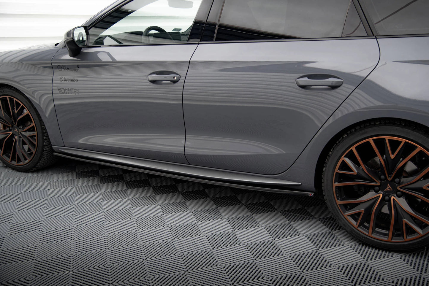 Cupra Leon Aero - Seitenschweller