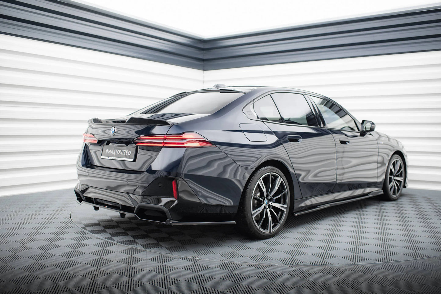 BMW i5 G61 Facelift M-Paket - Heck Ansatz V.2