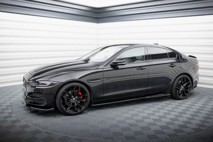Jaguar XE X760 Facelift - Seitenschweller