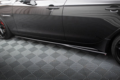 Jaguar XE X760 Facelift - Seitenschweller