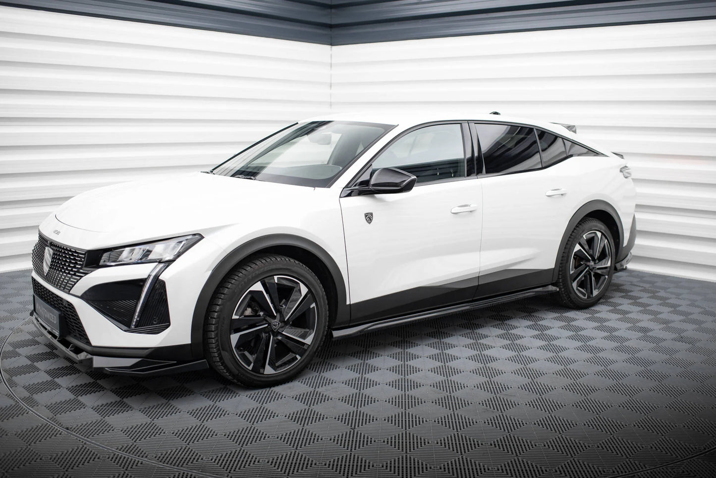 Peugeot 408 - Seitenschweller